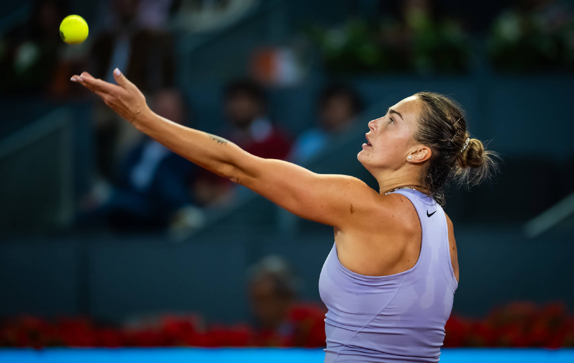 开云体育-包含比赛局势复杂引发热议！，科维托娃在加拿大队比赛中险胜比赛高潮迭起的词条